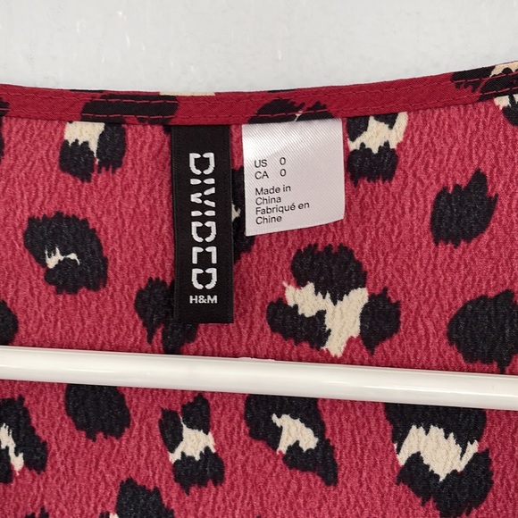 H&M maroon leopard print long sleeve wrap dress size 0 - Picture 6 of 10